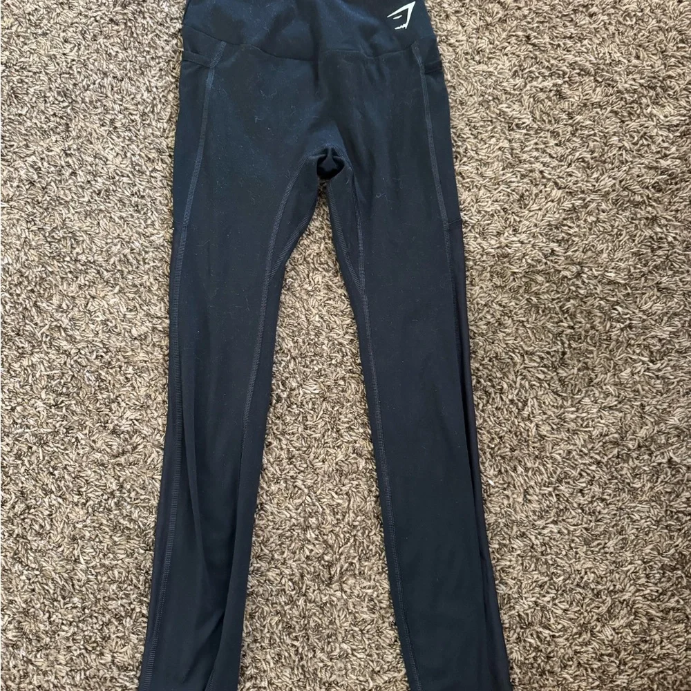 Gymshark Bundle Black Leggings - Picture 3 of 3